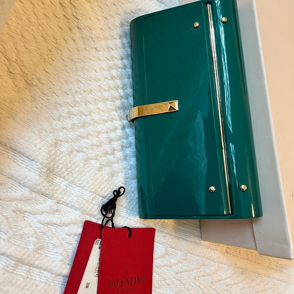 Valentino hard case case clutch (emerald green Color) - Picture 4 of 6